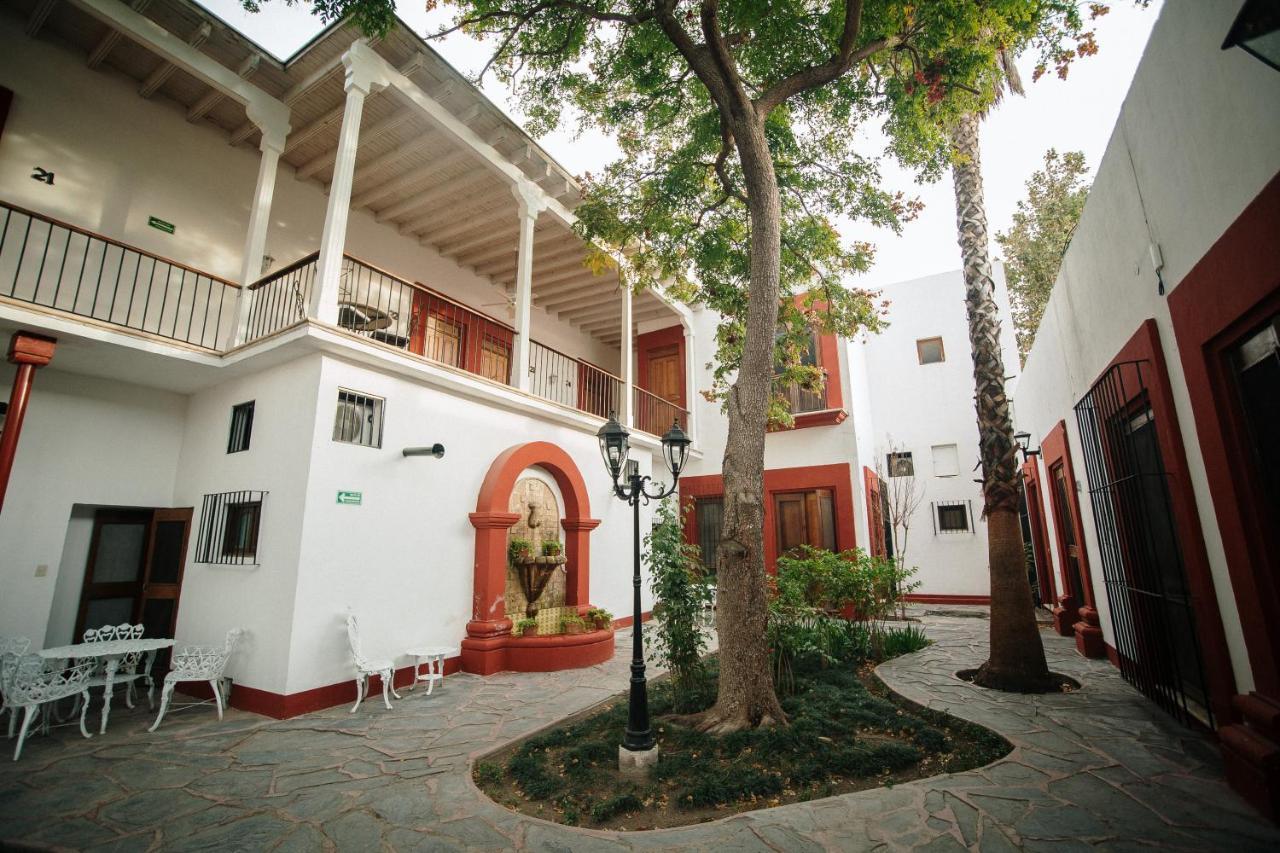 Hotel El Farol Parras de la Fuente Bagian luar foto